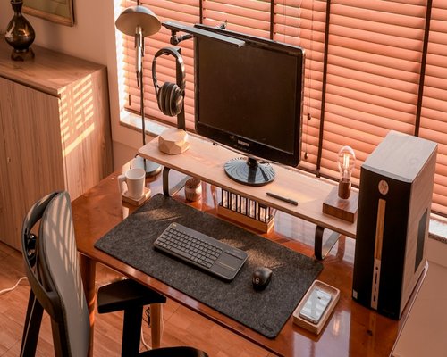 ergonomic workspace setup for eye comfort